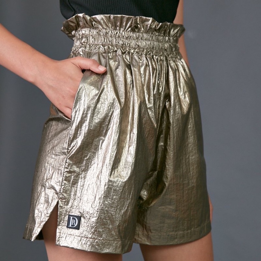 Dé Rococo Studio | Nylon bronze shorts